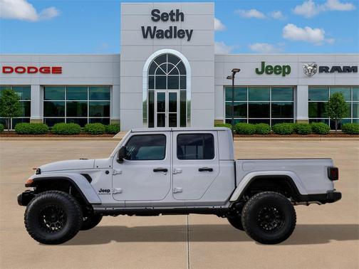 2026 Jeep Gladiator Sport S