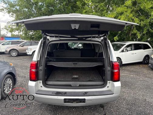 2016 Chevrolet Suburban LS