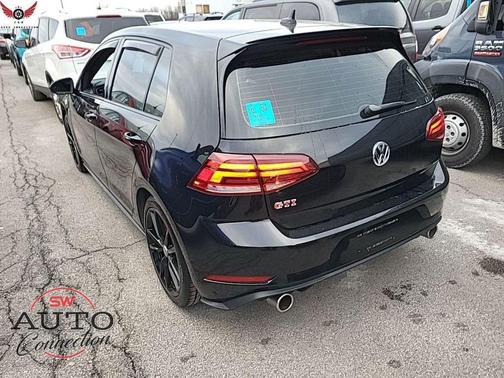 2021 Volkswagen Golf GTI 2.0T SE DSG