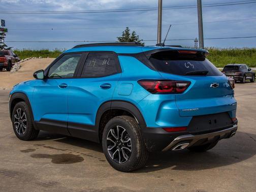 Marina Blue Metallic 2026 Chevrolet Trailblazer ACTIV