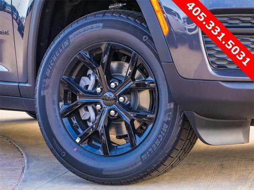 2025 Jeep Grand Cherokee Altitude