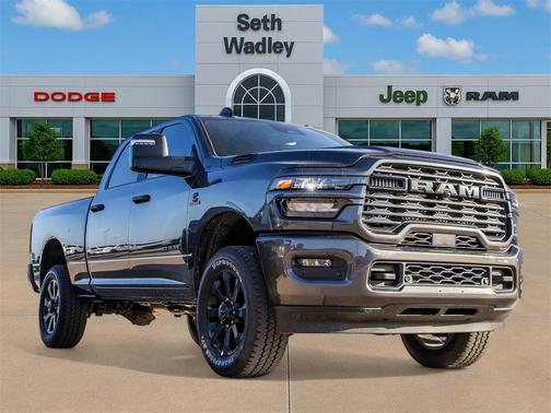 2025 RAM 2500 Big Horn Crew Cab 4x4 6'4' Box