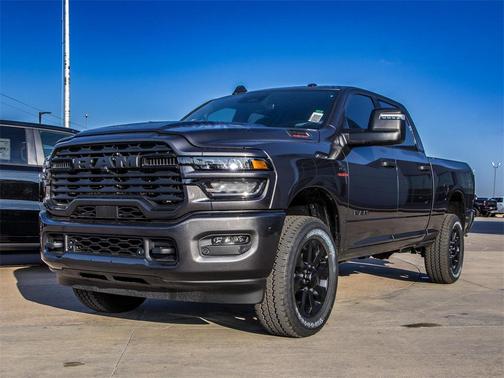 2025 RAM 2500 Big Horn Crew Cab 4x4 6'4' Box