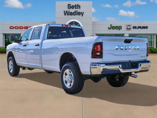 2026 RAM 2500 Tradesman Crew Cab 4x4 8' Box