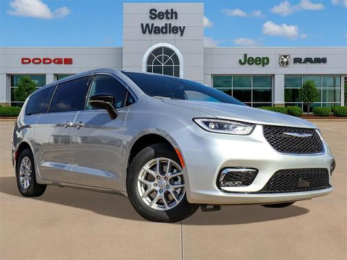 2026 Chrysler Pacifica L