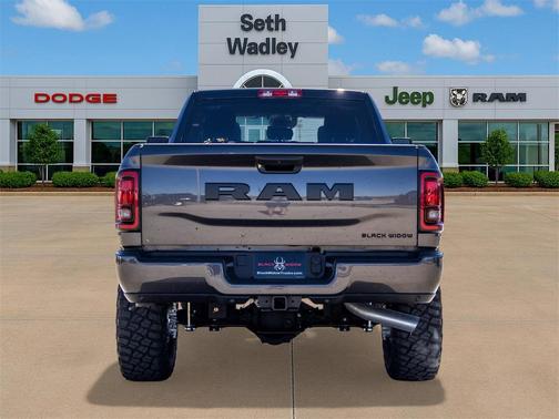 2025 RAM 2500 Big Horn Crew Cab 4x4 6'4' Box