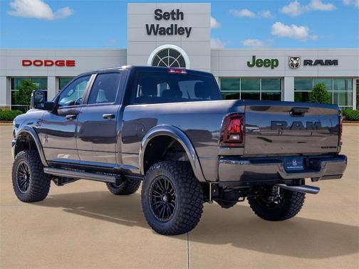 2025 RAM 2500 Big Horn Crew Cab 4x4 6'4' Box