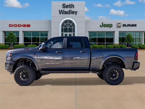 2025 RAM 2500 Big Horn Crew Cab 4x4 6'4' Box