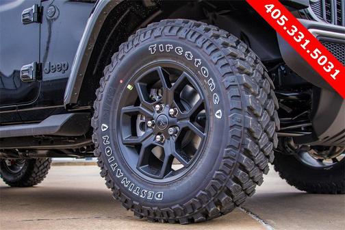 2025 Jeep Gladiator Sport