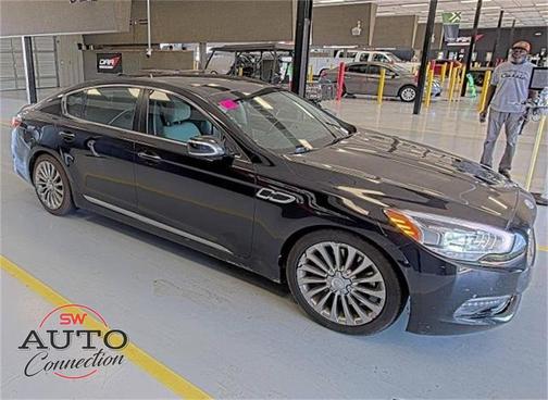 2017 Kia K900 Luxury 5.0L