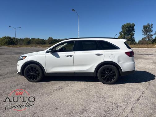 2020 Kia Sorento S