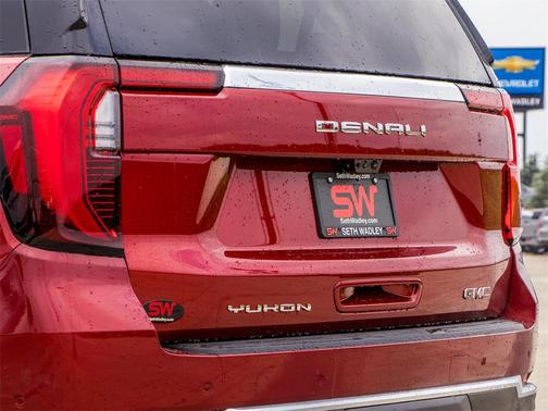 2025 GMC Yukon Denali