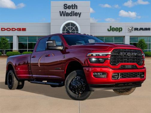 2026 RAM 3500 Laramie Crew Cab 4x4 8' Box