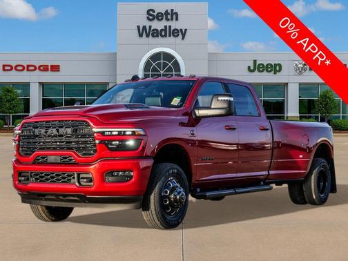 Molten Red Pearlcoat 2026 RAM 3500 Laramie Crew Cab 4x4 8' Box