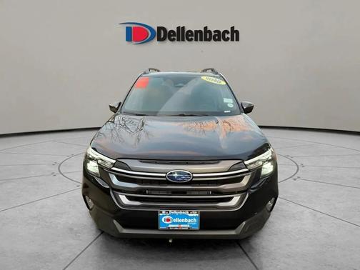 2025 Subaru Forester Hybrid Premium