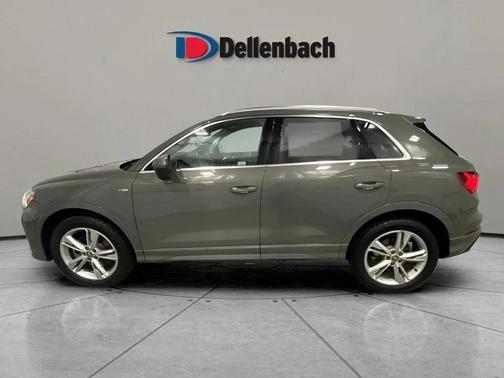2020 Audi Q3 45 S line Prestige