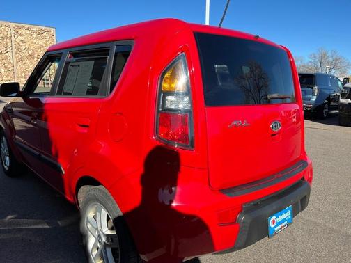 2010 Kia Soul +