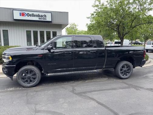 2022 RAM 3500 Big Horn Mega Cab 4x4 6'4' Box