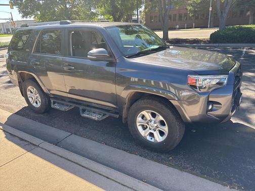 2022 Toyota 4Runner SR5 Premium