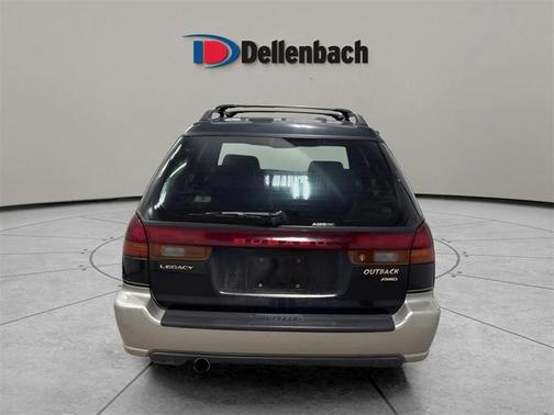 1999 Subaru Legacy Base