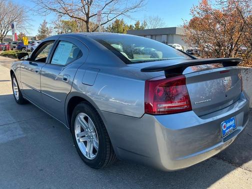 2006 Dodge Charger Base