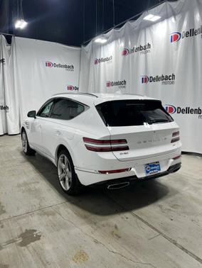 Alta White 2021 Genesis GV80 2.5T