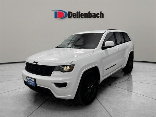 2022 Jeep Grand Cherokee Laredo