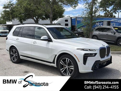 White Metallic 2025 BMW X7 xDrive40i