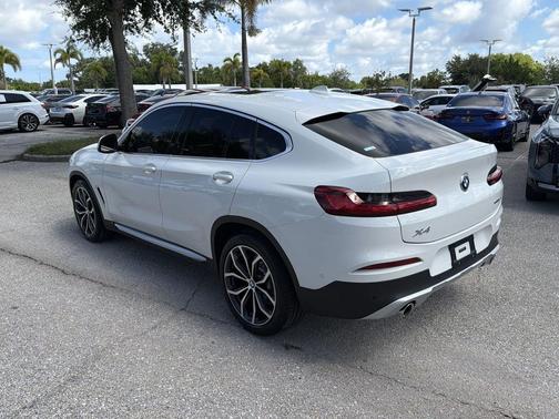Alpine White 2021 BMW X4 xDrive30i