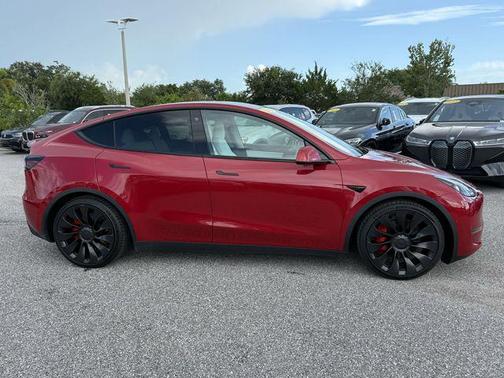 2022 Tesla Model Y Performance Dual Motor All-Wheel Drive