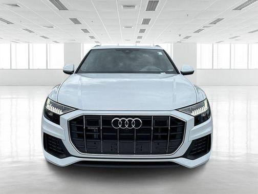 2022 Audi Q8 55 Prestige