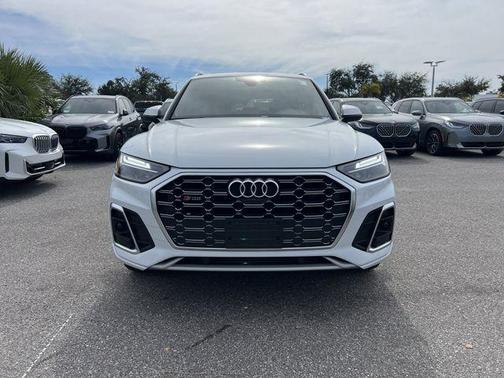 2022 Audi SQ5 3.0T Premium Plus