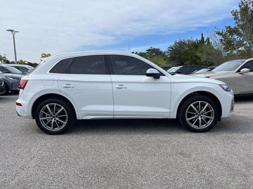 2022 Audi SQ5 3.0T Premium Plus