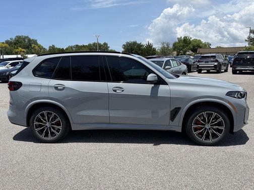 Brooklyn Grey Metallic 2026 BMW X5 xDrive40i