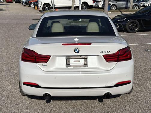 Mineral White Metallic 2018 BMW 440 i