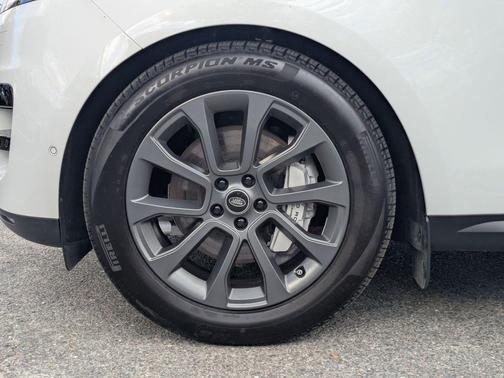 Fuji White 2025 Land Rover Range Rover Sport P360 S