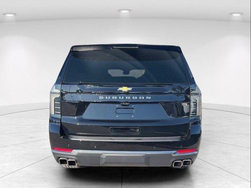 Black 2025 Chevrolet Suburban 2WD High Country