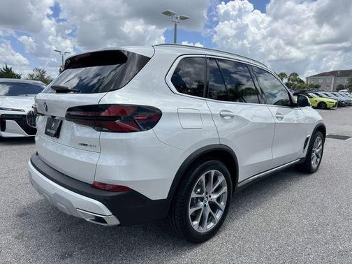 2025 BMW X5 sDrive40i