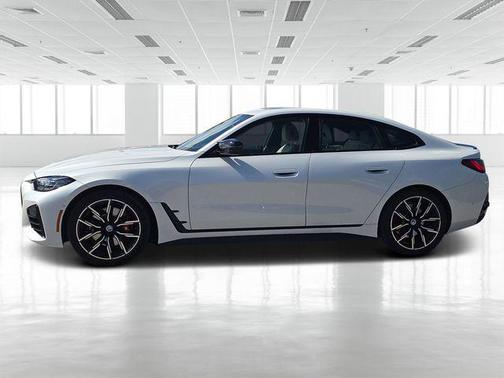 2023 BMW M440 i xDrive