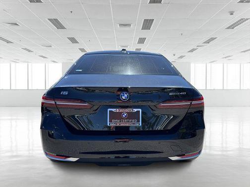 2024 BMW i5 eDrive40