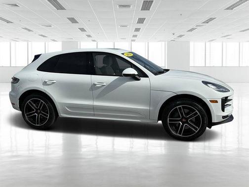 2021 Porsche Macan Base
