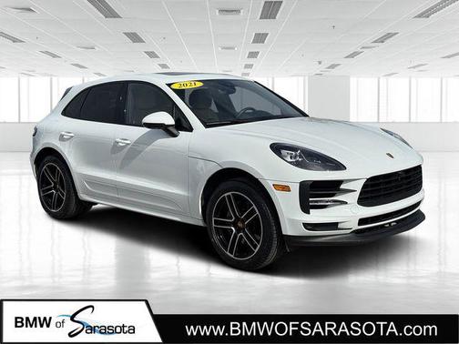 2021 Porsche Macan Base