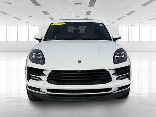 2021 Porsche Macan Base