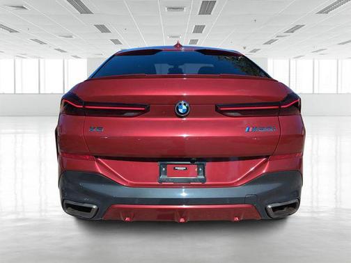 2023 BMW X6 M50i