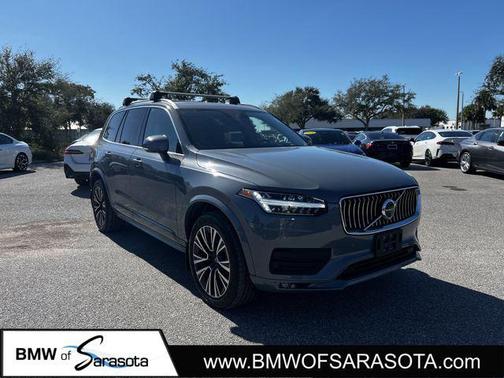 2021 Volvo XC90 T5 Momentum