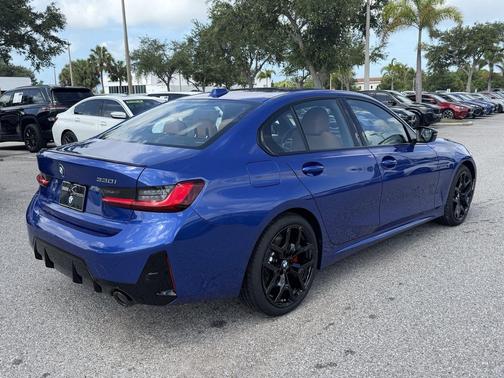 Portimao Blue Metallic 2026 BMW 330 330i
