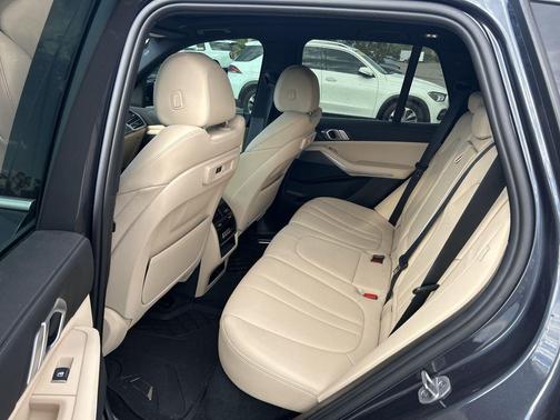 2021 BMW X5 sDrive40i