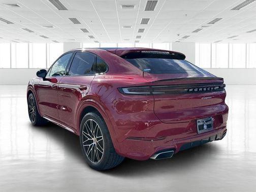 2024 Porsche Cayenne Base