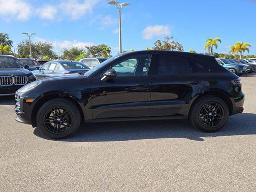 2020 Porsche Macan Base