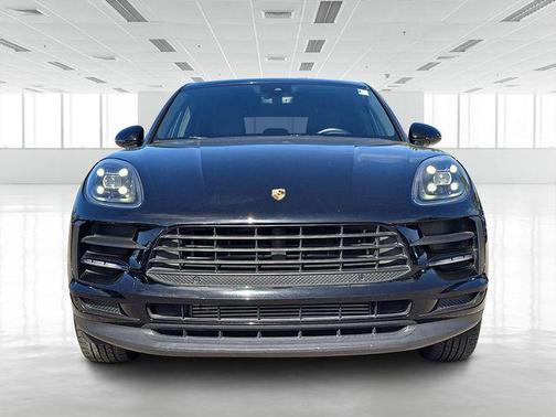 2020 Porsche Macan Base